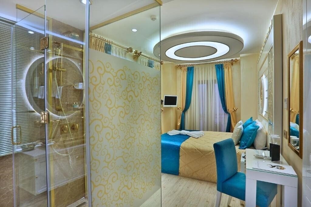 Отель The Million Stone 4*