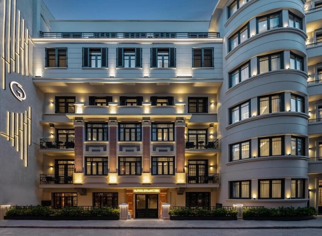Готель Gleam Collection Hotel 5*