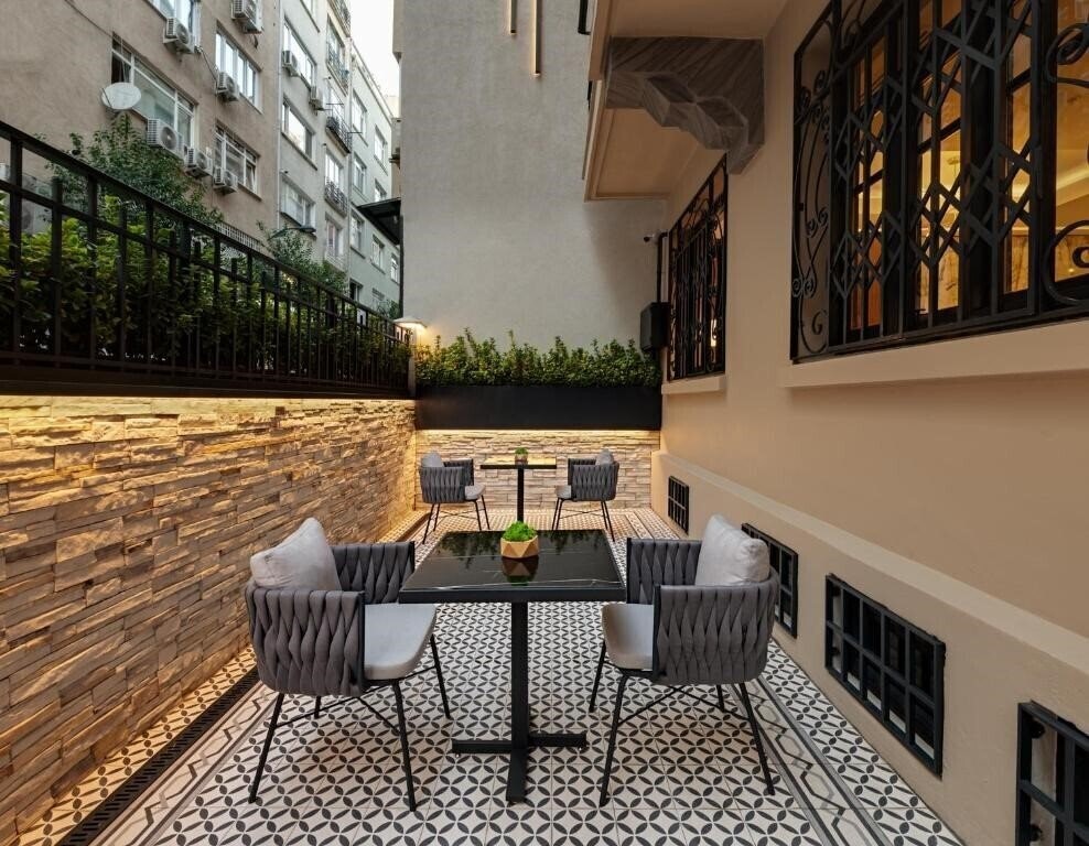 Фото Gleam Collection Hotel 5*