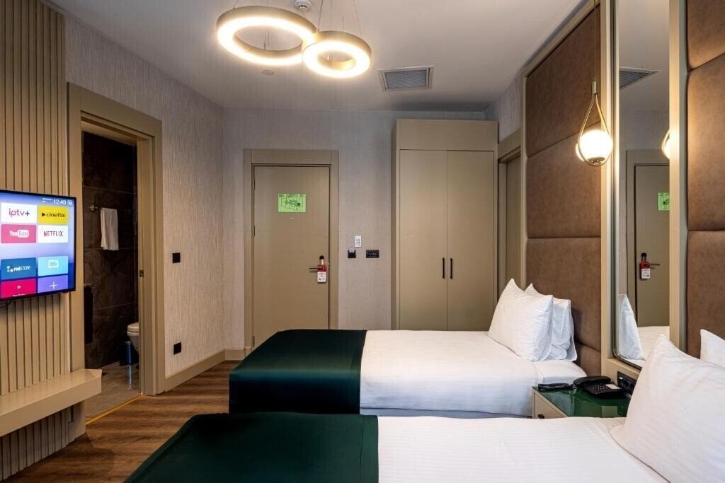 Фото The Nest Hotel 4*