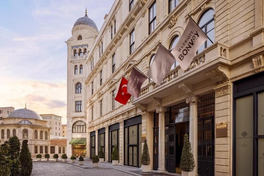 Фотографія Sanasaryan Han, A Luxury Collection Hotel 5*