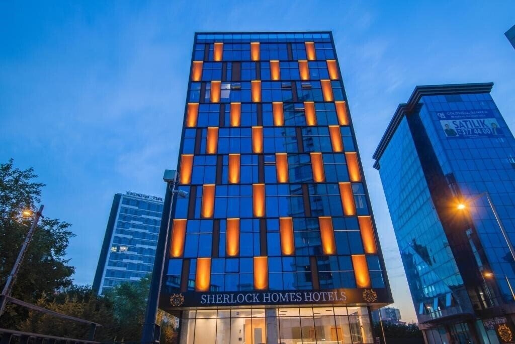Готель Sherlock Homes Hotels 4*