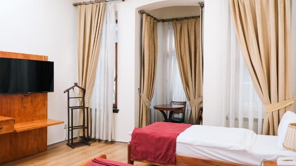 Готель Istanbul Irish Hotel (ex. Shamrock) 3*