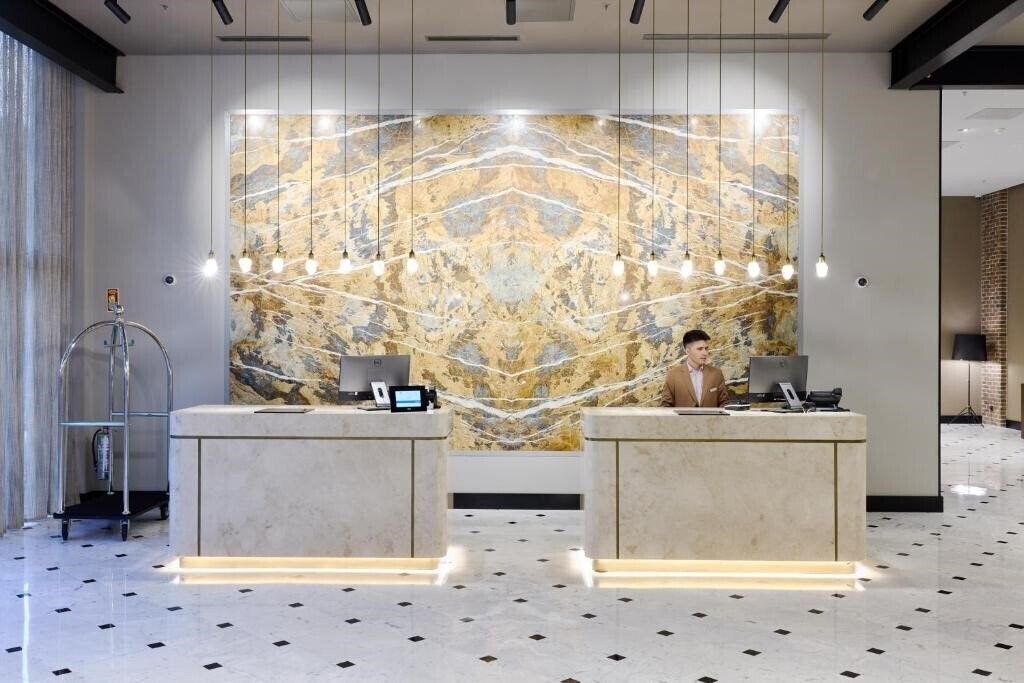 Готель Bomonti Suites Istanbul 5*