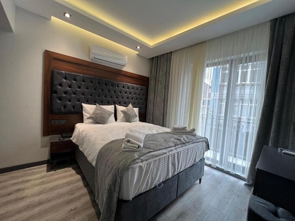 Фото Golden Stone Hotel S-Class отель без категории
