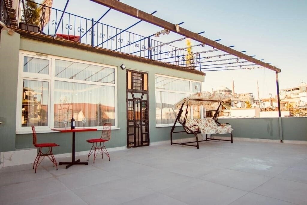 Фотография Hodegon Suite 3*