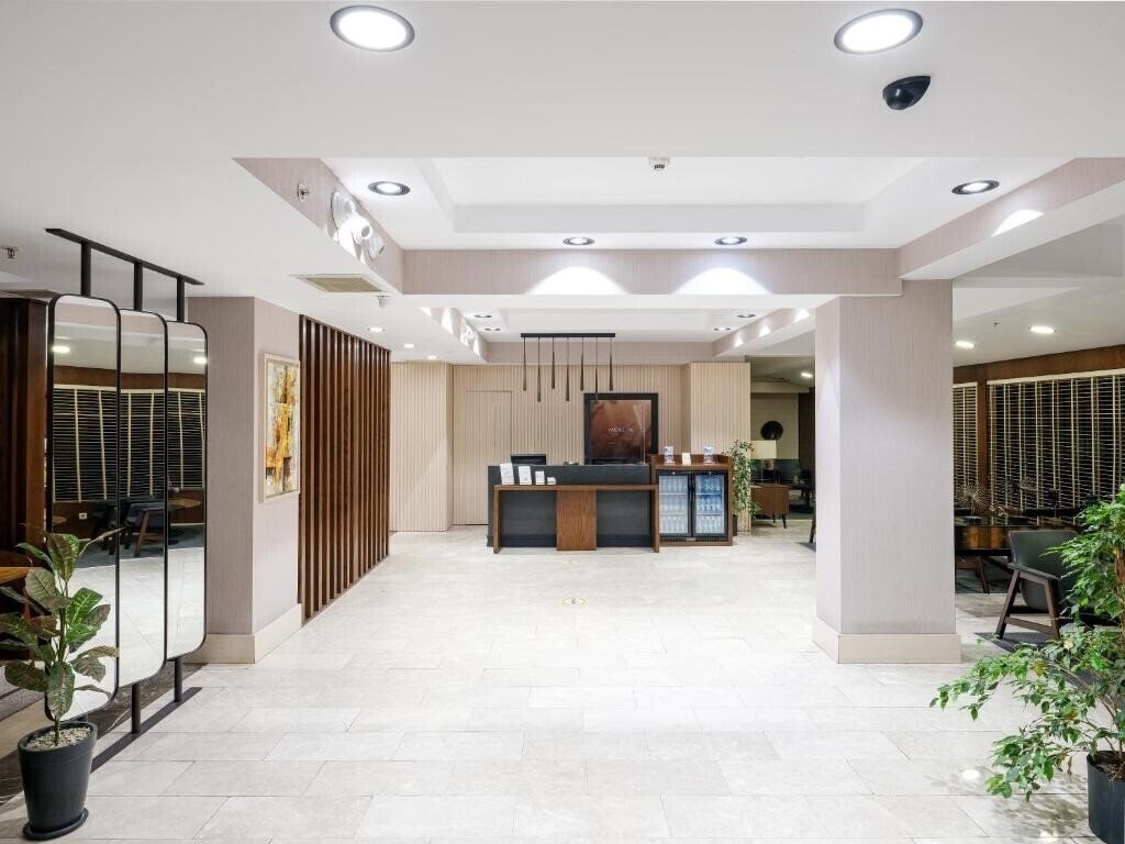 Изображение Merlin Hotel 4*