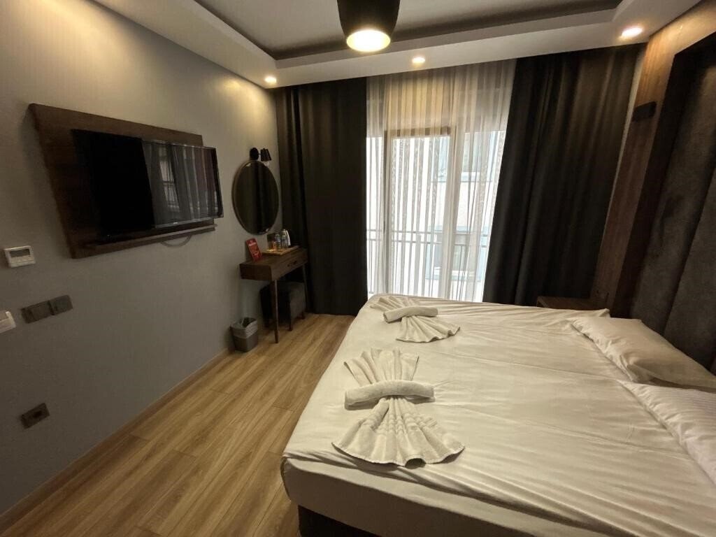 Фото Basilissis Hotel 3*