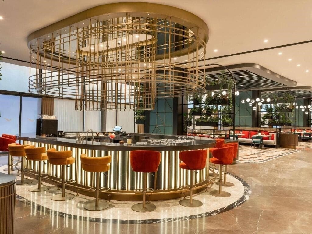 Картинка Movenpick Hotel Istanbul Marmara Sea 5*