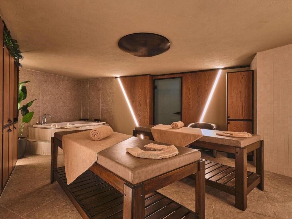 Зображення Novotel Istanbul Bomonti 5*