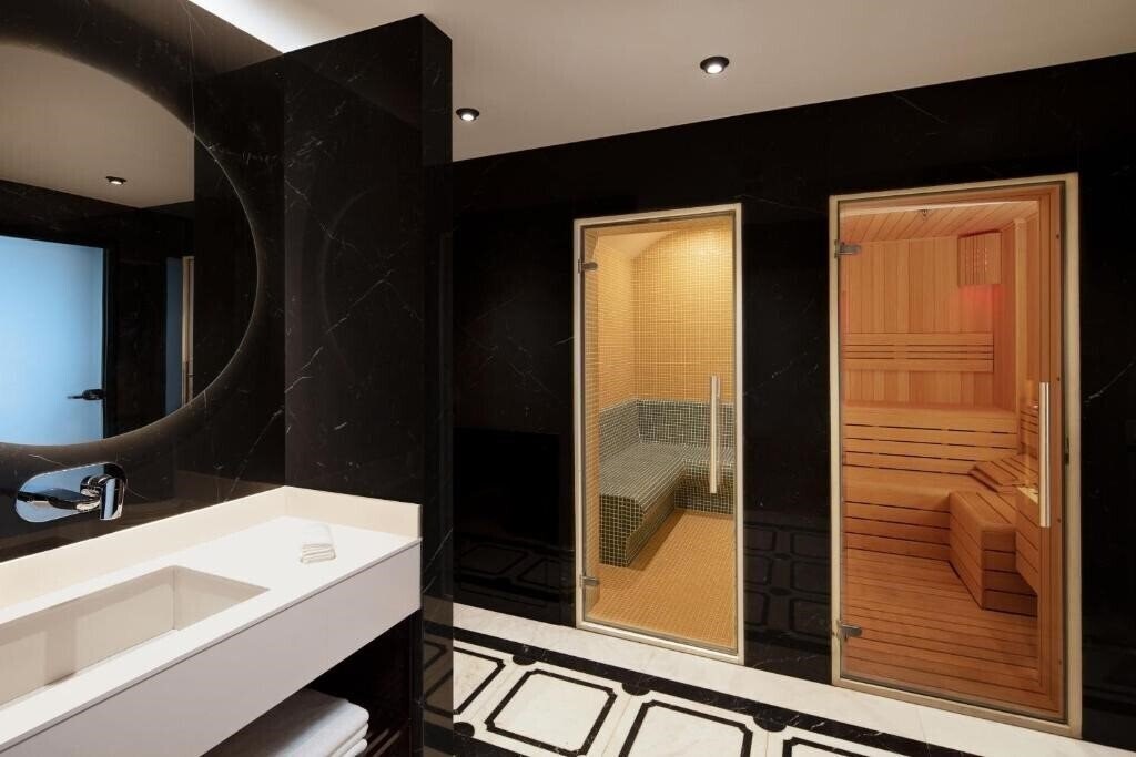 Фотография Residence Inn by Marriott Istanbul Atasehir 4*