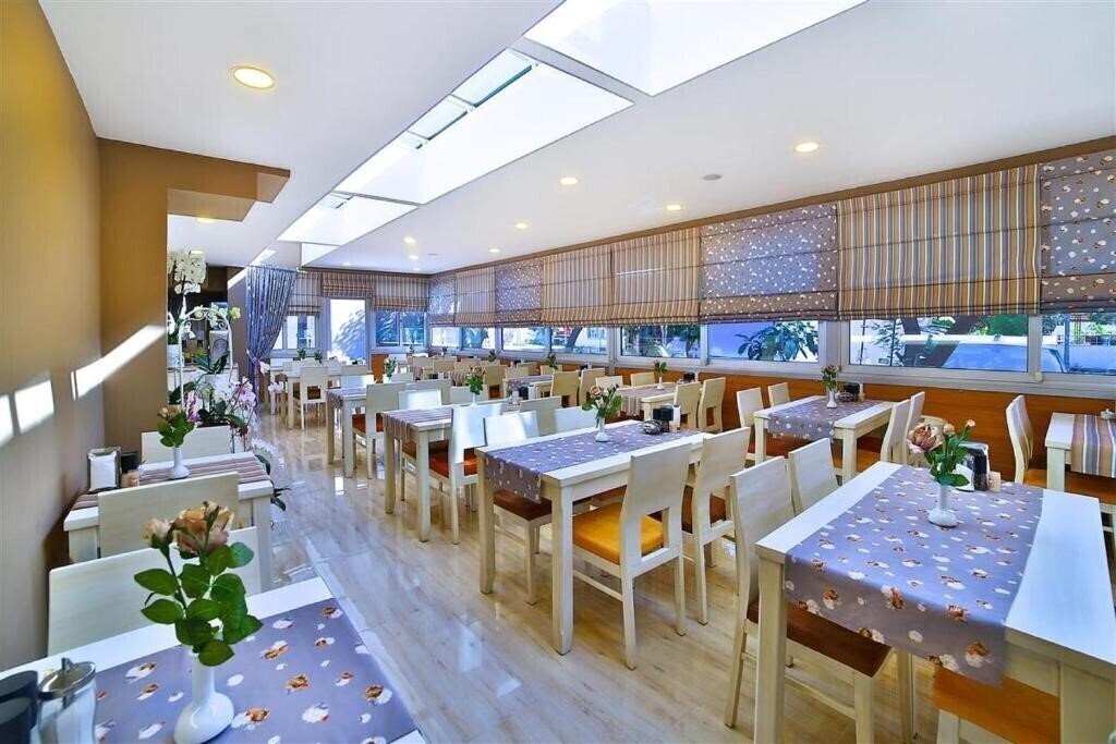Фотография The Hera Premium Hotels 4*
