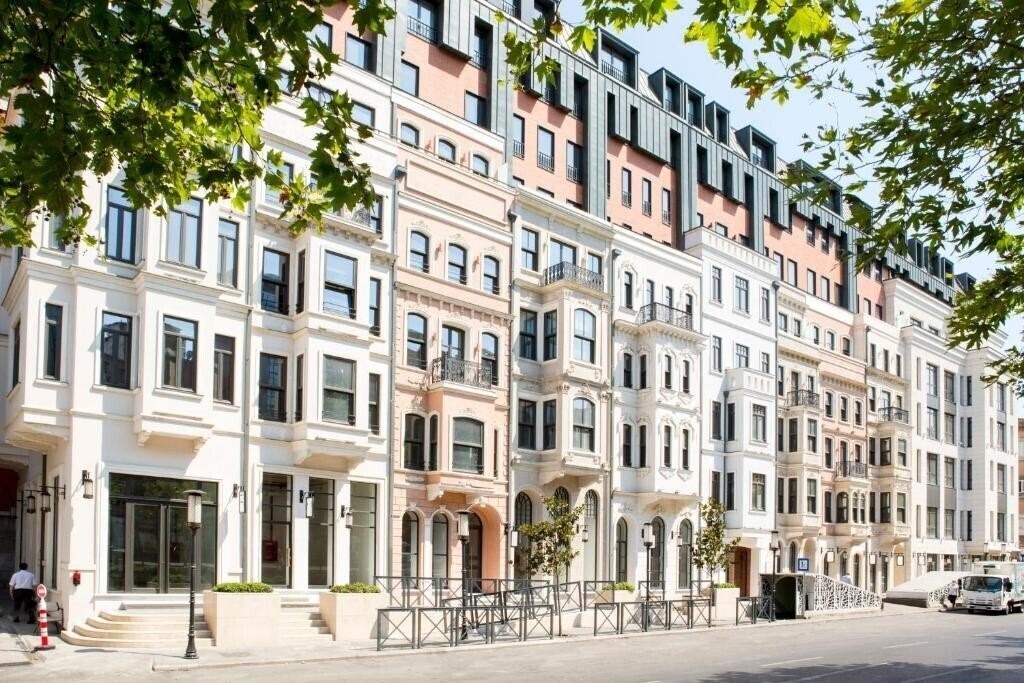 Отель Garlon Residence 4*