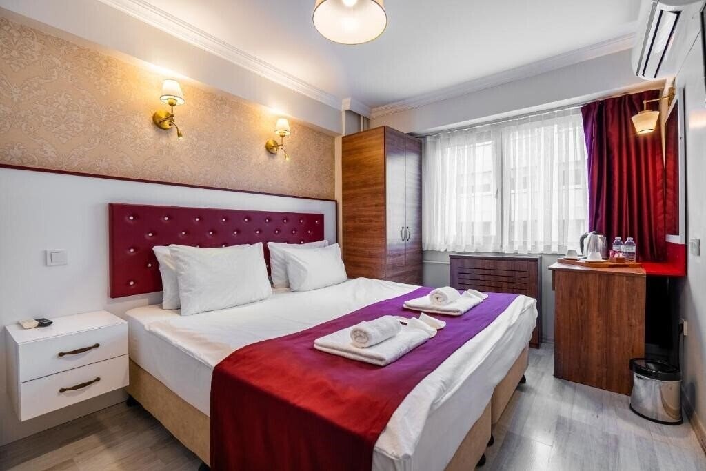 Фото Cihangir Palace Hotel 4*