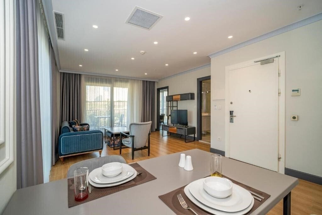 Фото Rusel Park Residence 3*