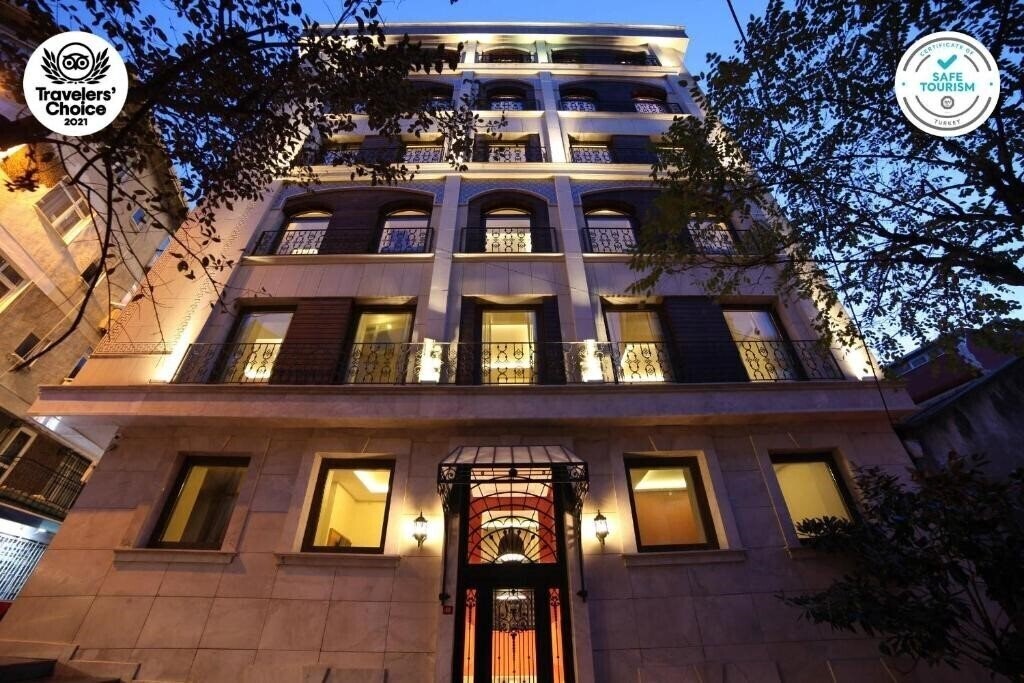 Готель The Fox Hotels Taksim 4*
