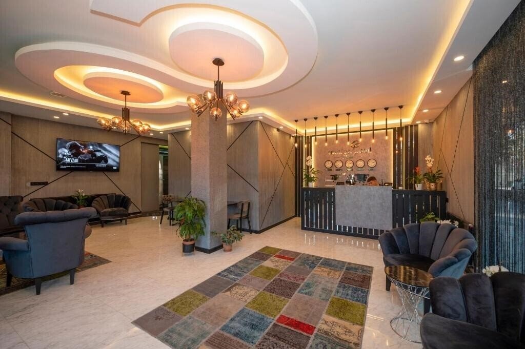 Готель Comfort Point Hotel 4*