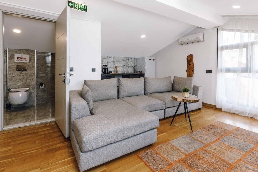 Фото Monnas Suite 4*