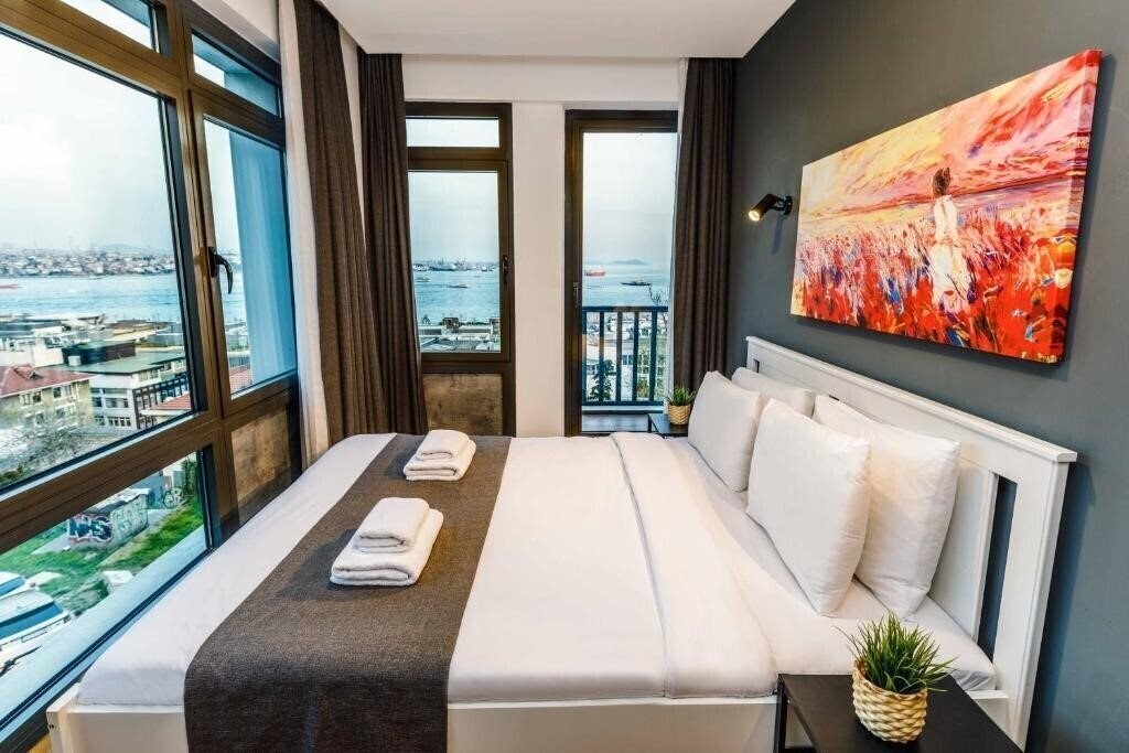 Зображення Monnas Suite 4*