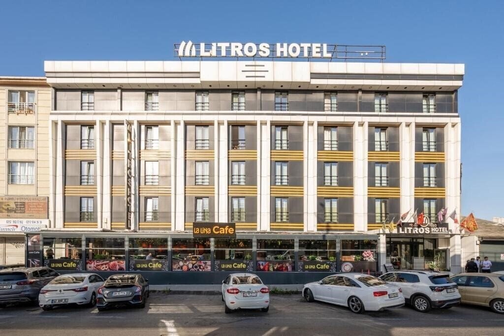 Отель Litros Hotel & SPA 4*