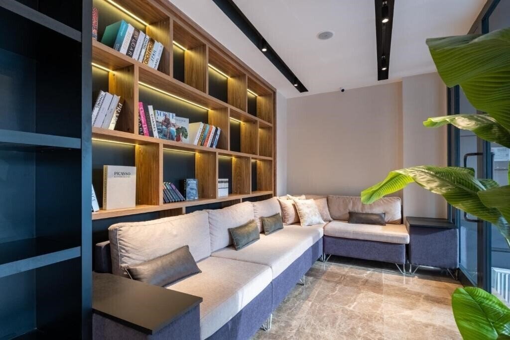 Фотографія Fly Point Hotel 3*