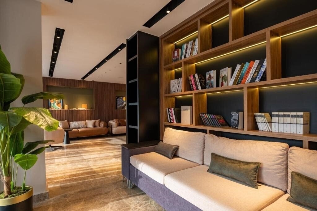 Картинка Fly Point Hotel 3*
