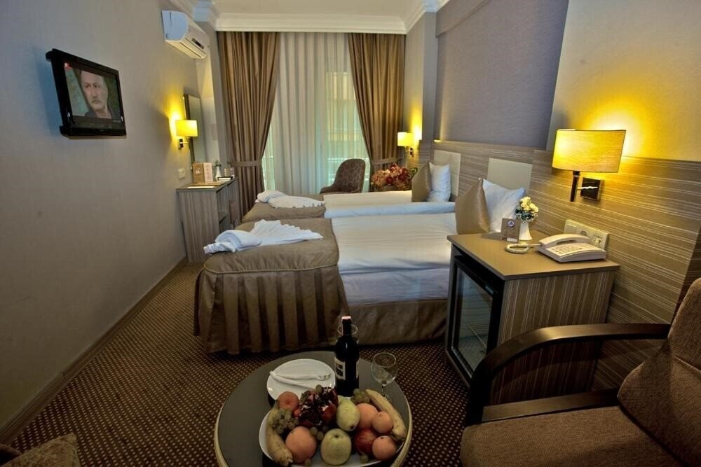 Фото New Emin Hotel 3*