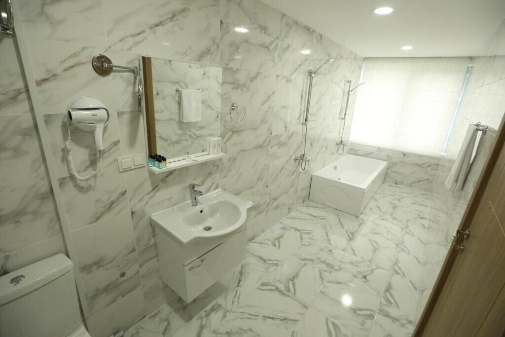 Фотографія El Emin Istanbul Hotel 4*