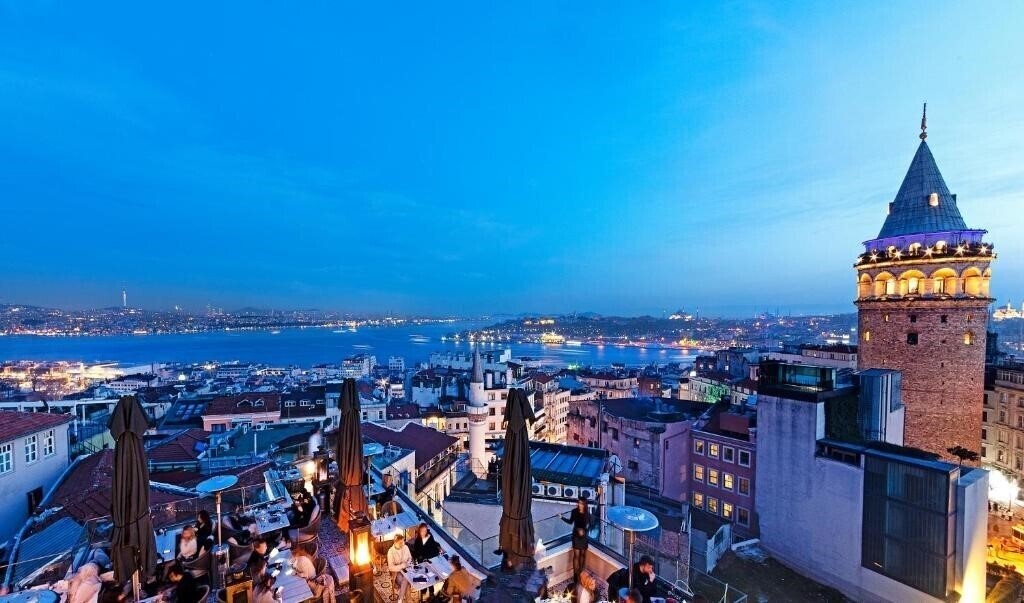 Отель Meroddi Barnathan Hotel 3*