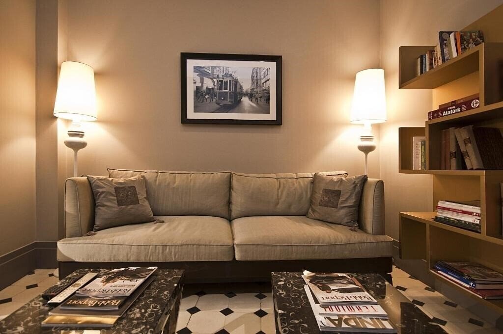 Картинка Taksim Prelude Hotel (ex. Stories Hotel Karakol) 3*