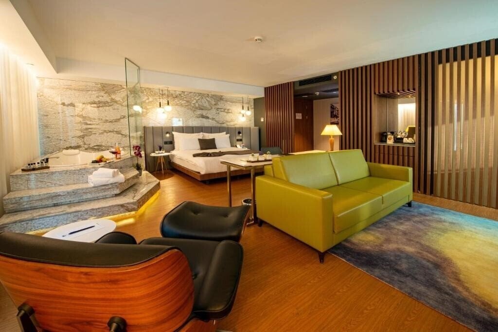 Фото The Craton Hotel 5*