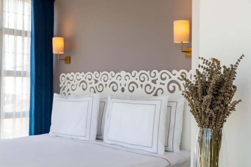 Картинка Petros Hotel 3*