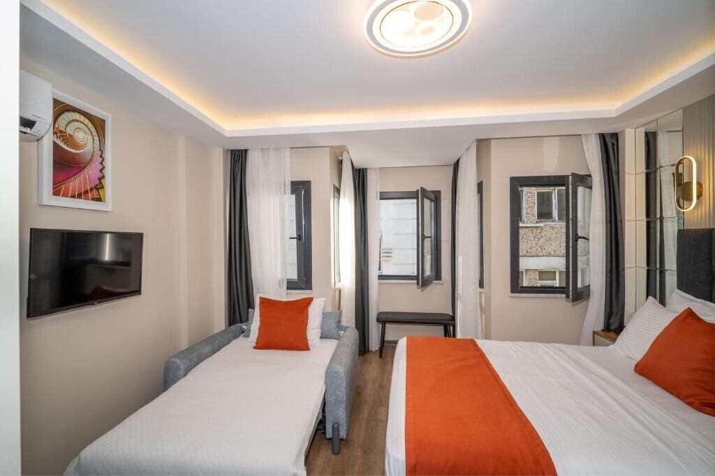 Фото Robin Hotel Istanbul 3*