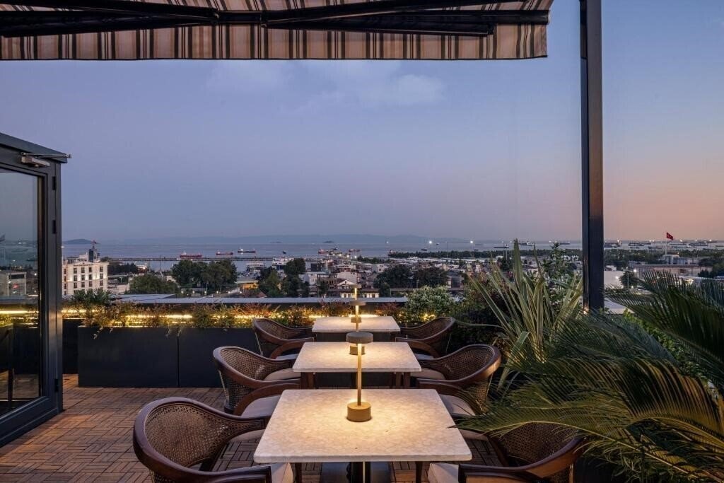 Фотографія Lunet Old City Hotel 3*