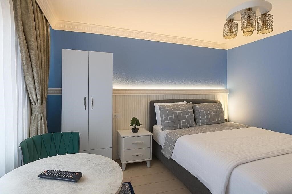 Готель Ozer Hotel & Apartments 3*