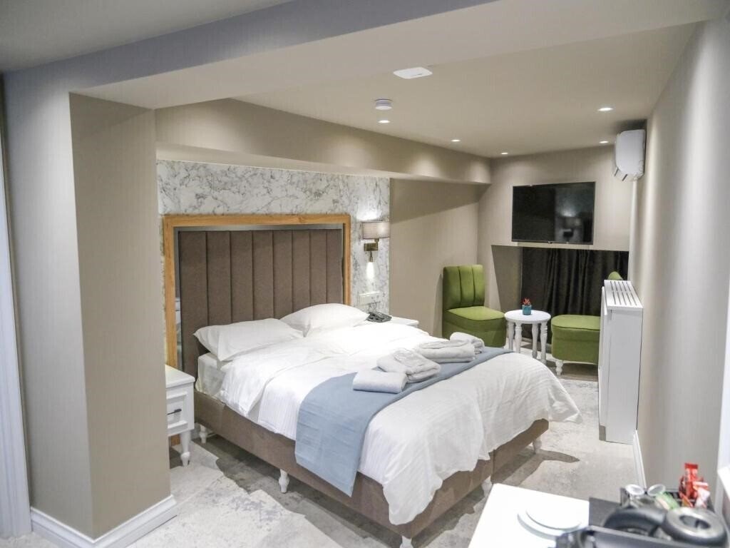 Фото Palazzo Suit Karakoy 3*