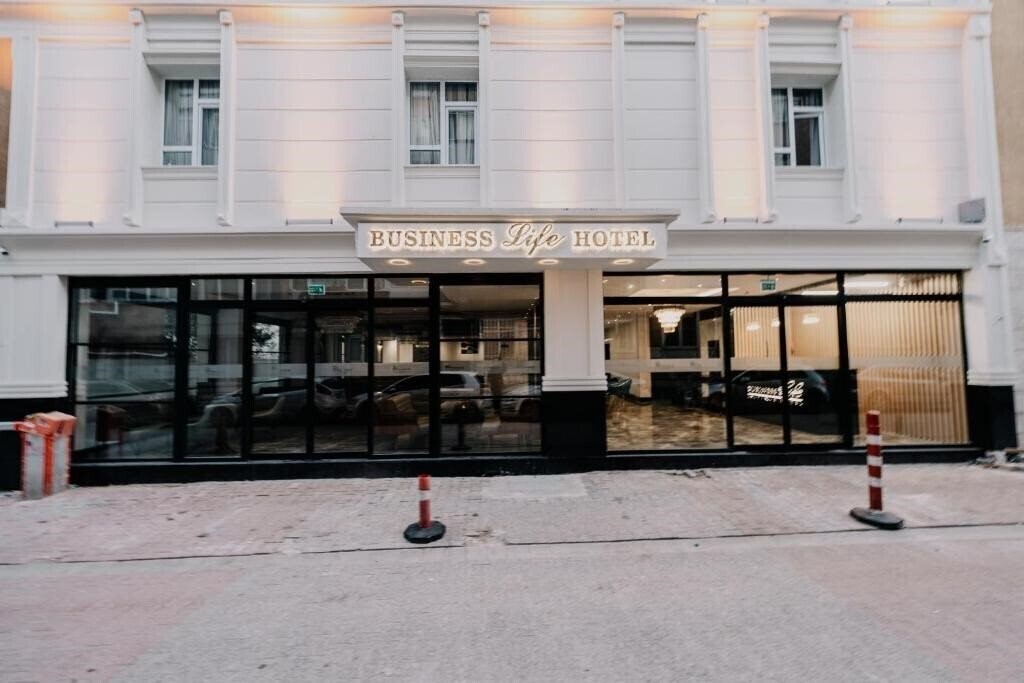 Фотографія Business Life Hotel & SPA Bakirkoy 3*