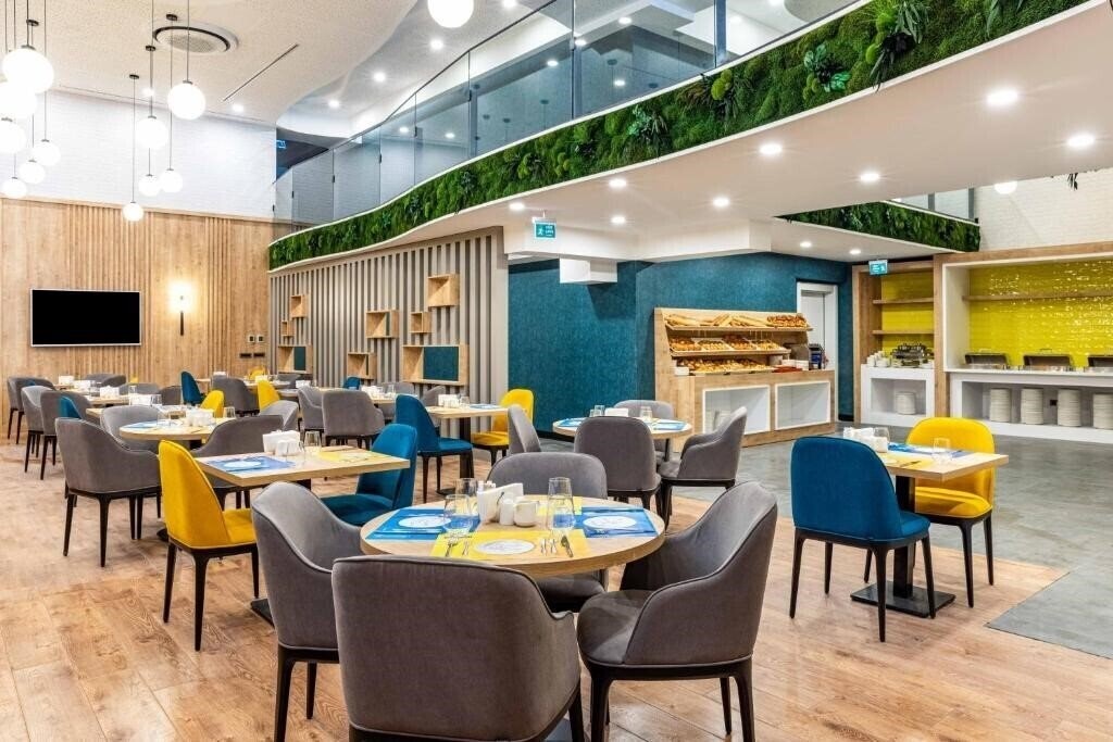 Фотография Days Inn & Suites by Wyndham Istanbul Esenyurt 4*
