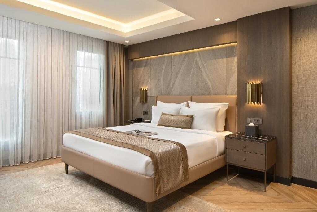 Фото Me by Mula Hotel (ex. Motto by Mula Hotel) 4*