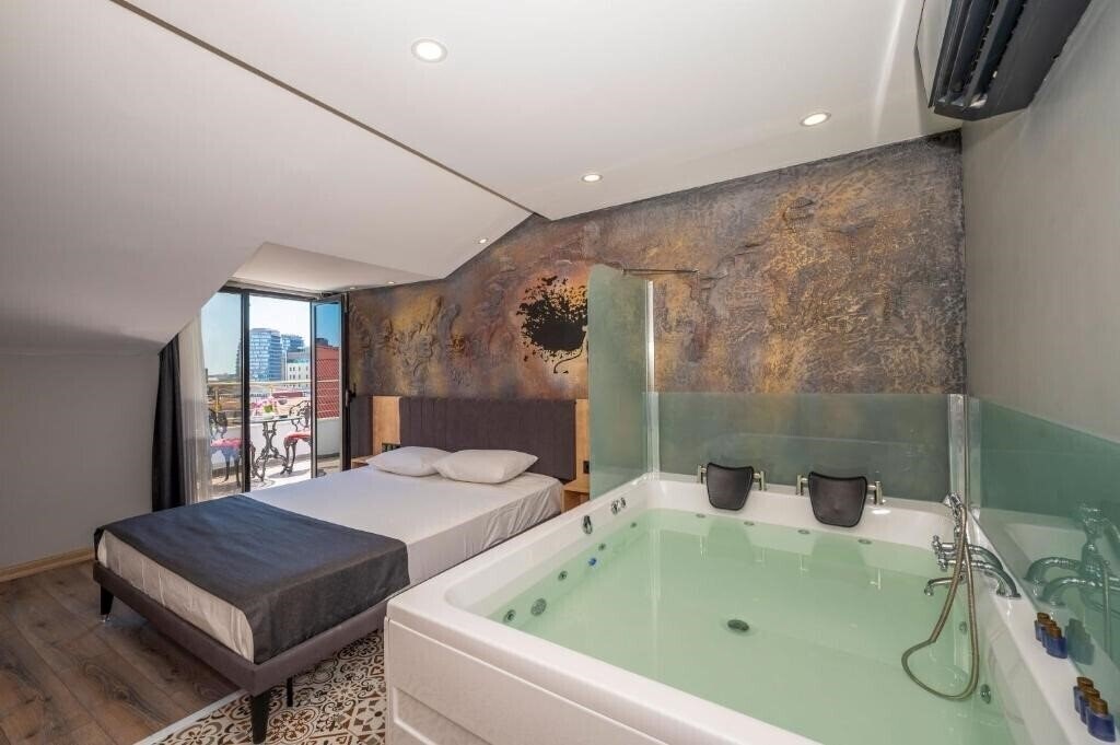 Фото Grand Palace Hotel Bahcelievler 3*