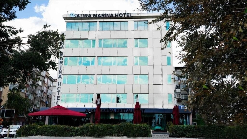 Готель Aura Marina Hotel 3*