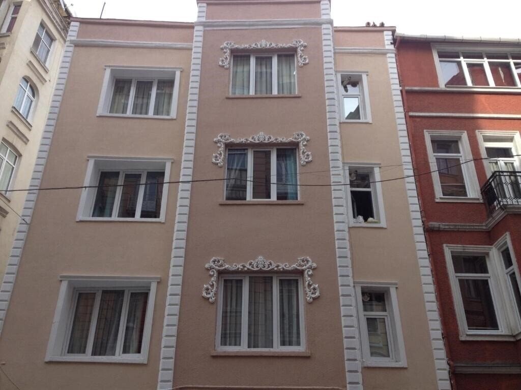 Отель Istanberry — Berry Life Apartments 3*