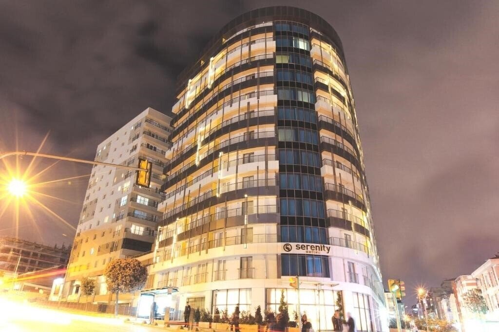 Готель Serenity Suites Istanbul Airport 4*
