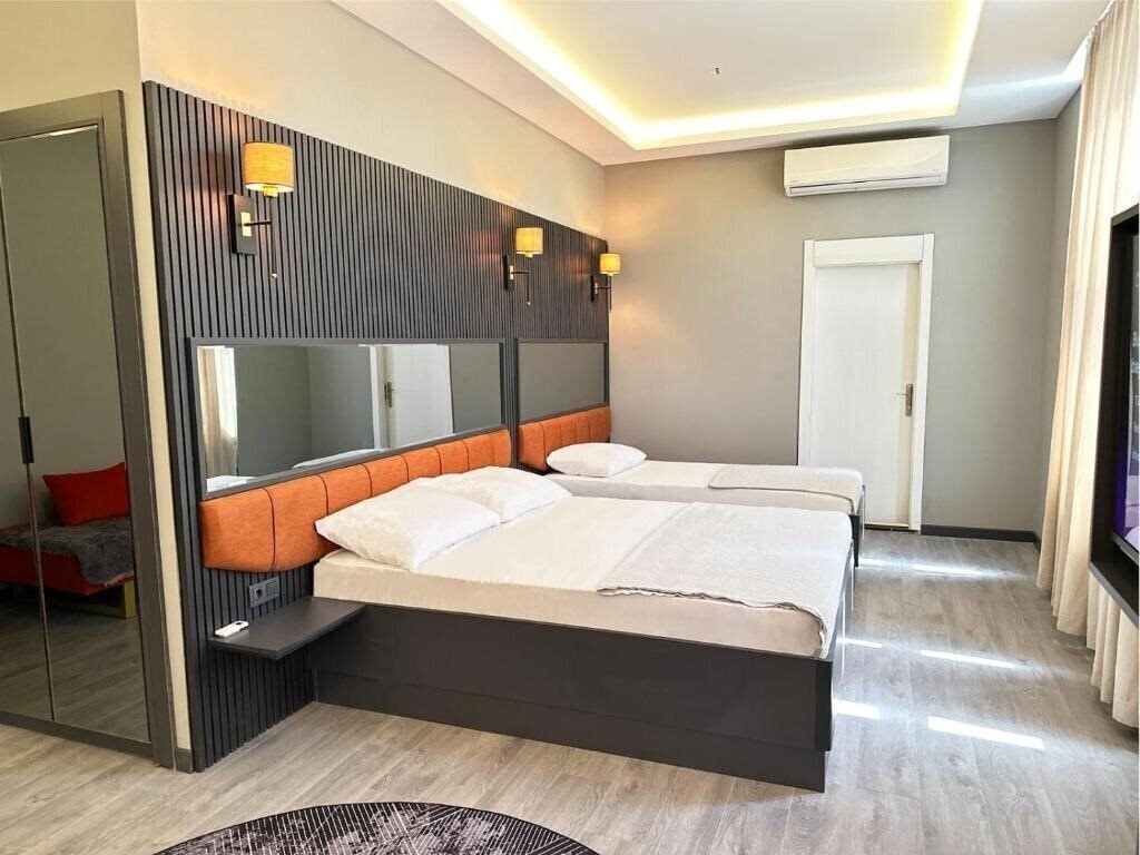 Фото 216 Palace Suite 3*