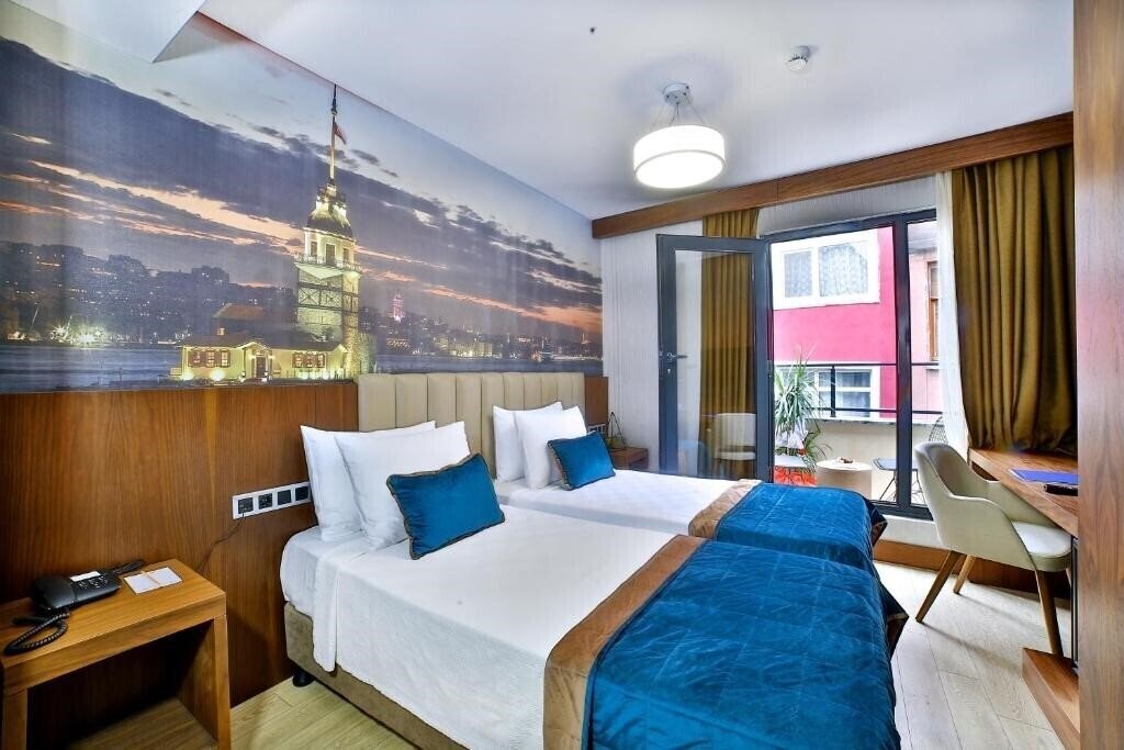Отель The Tango Hotel Taksim 3*