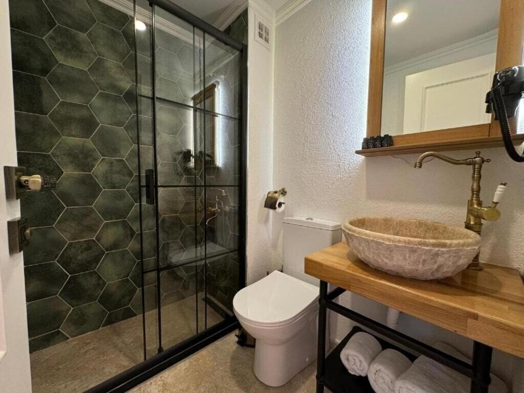 Фото Abelia Mansion Hotel 4*