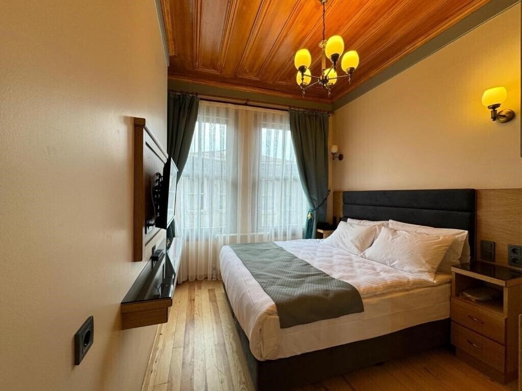Изображение Abelia Mansion Hotel 4*