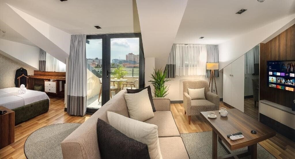 Картинка La Mia Suites 3*