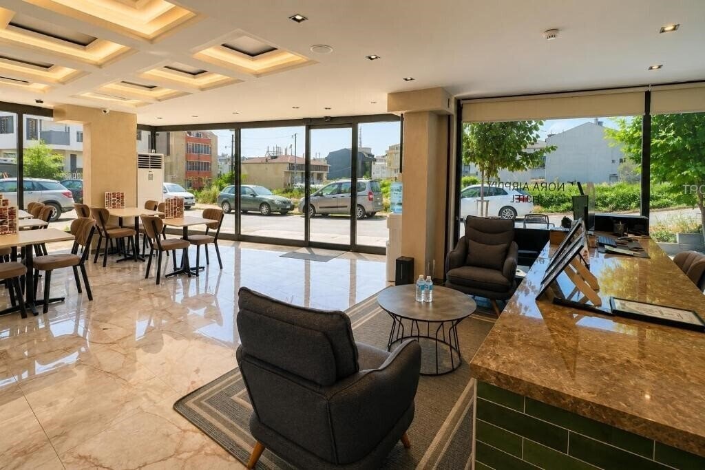 Фотографія Lenora Airport Hotel 3*