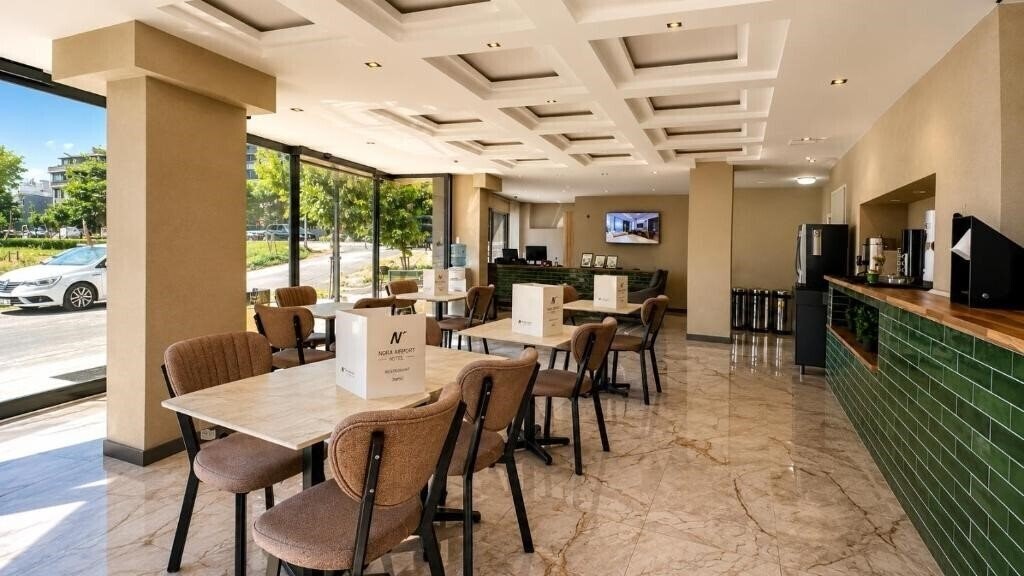 Зображення Lenora Airport Hotel 3*